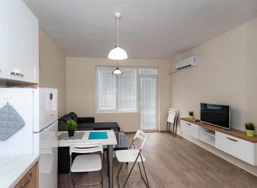 Apartment Galia In Burgas City Center Extérieur photo