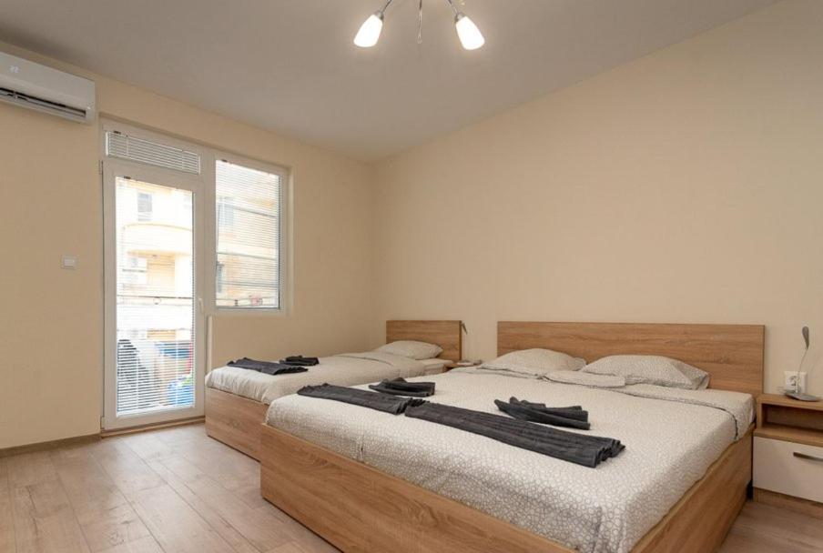 Apartment Galia In Burgas City Center Extérieur photo