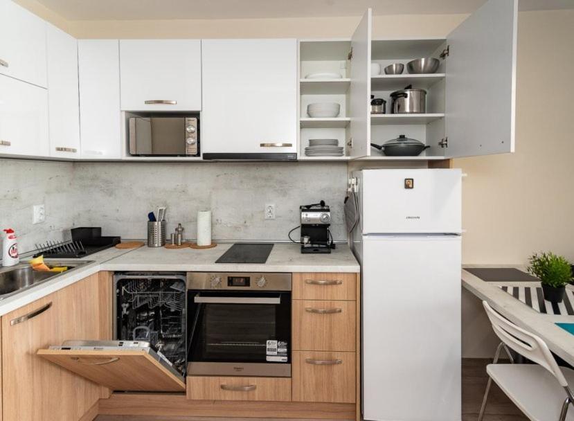 Apartment Galia In Burgas City Center Extérieur photo
